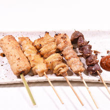 Assorted grilled chicken skewers, 5 kinds