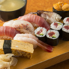 Assorted extra premium nigiri sushi