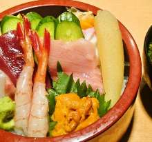 Chirashi sushi