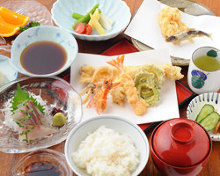 5,300 JPY Course (8 Items)