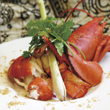 Live lobster teppanyaki