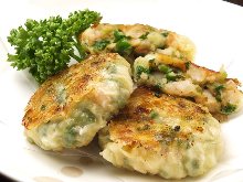 Garlic chive gyoza