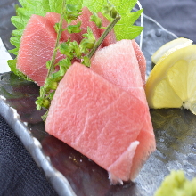 Fatty bluefin tuna sashimi