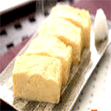 Japanese-style rolled omelet