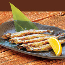 Shishamo smelt with roe