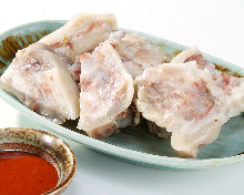 Tonsoku (pig's trotters)