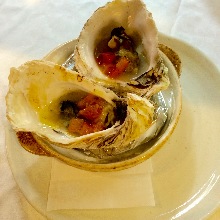 Unsalted grilled oyster