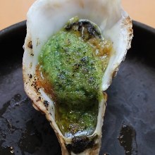 Unsalted grilled oyster