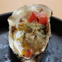 Unsalted grilled oyster