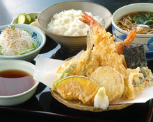 Buckwheat noodles with tempura