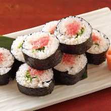 Negi toro (minced tuna with green onions) sushi rolls