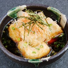 Deep-fried tofu in broth