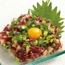 Horse meat tartare