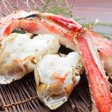 Grilled red king crab leg