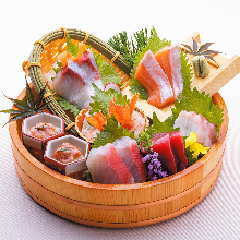 Assorted sashimi, 5 kinds