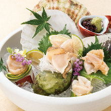 Assorted shellfish sashimi, 3 kinds
