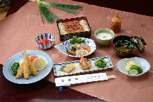 5,400 JPY Course (8 Items)