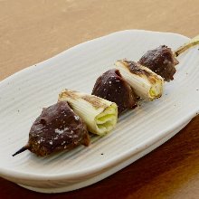 Grilled gizzard skewer