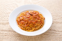 Tomato sauce pasta