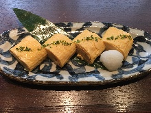 Japanese-style rolled omelet