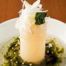 Deep-fried daikon in broth with grated kombu kelp