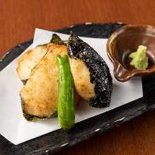 Fried Japanese yam wrapped in seaweed