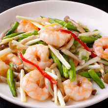 Stir-fried shrimp with salt