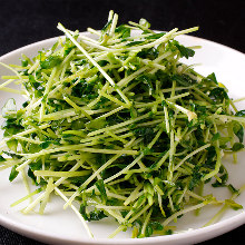 Stir-fried seasonal vegetables