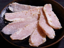 Tontoro (pork neck)