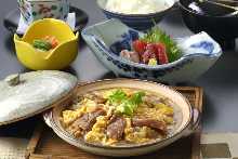 Stewed beef with egg meal set (Only week days)