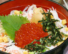 Chirashi sushi