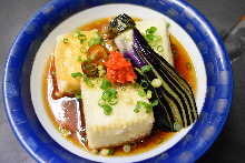 Deep-fried tofu in broth