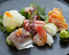 Assorted sashimi