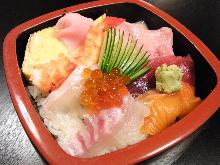 Chirashi sushi