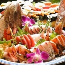 Assorted sashimi