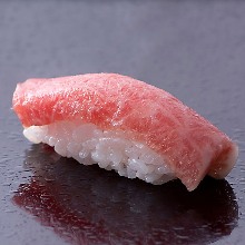 Chutoro (medium fatty tuna)