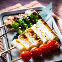 Grilled cherry tomato skewer