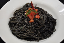 Pasta with squid ink sauce