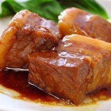 Simmered pork belly