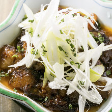 Simmered beef tendon