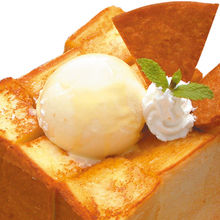 Toast with honey