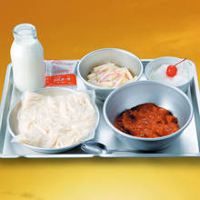 Ramen noodles with dipping sauce