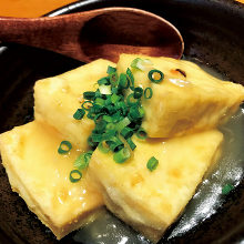 Deep-fried tofu in broth