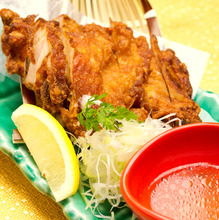 Marinated deep-fried chicken (seasoned with soy sauce)