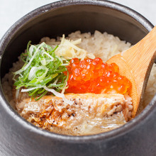 Donabe Gohan (rice in an earthen pot)