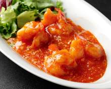 Stir-fried shrimp in chili sauce