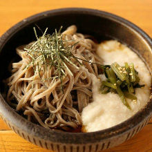 Buckwheat noodles with grated yam