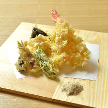 Assorted tempura