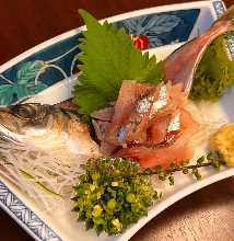 Live horse mackerel sashimi