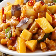 Extra spicy stir-fried chicken and Sichuan chili peppers